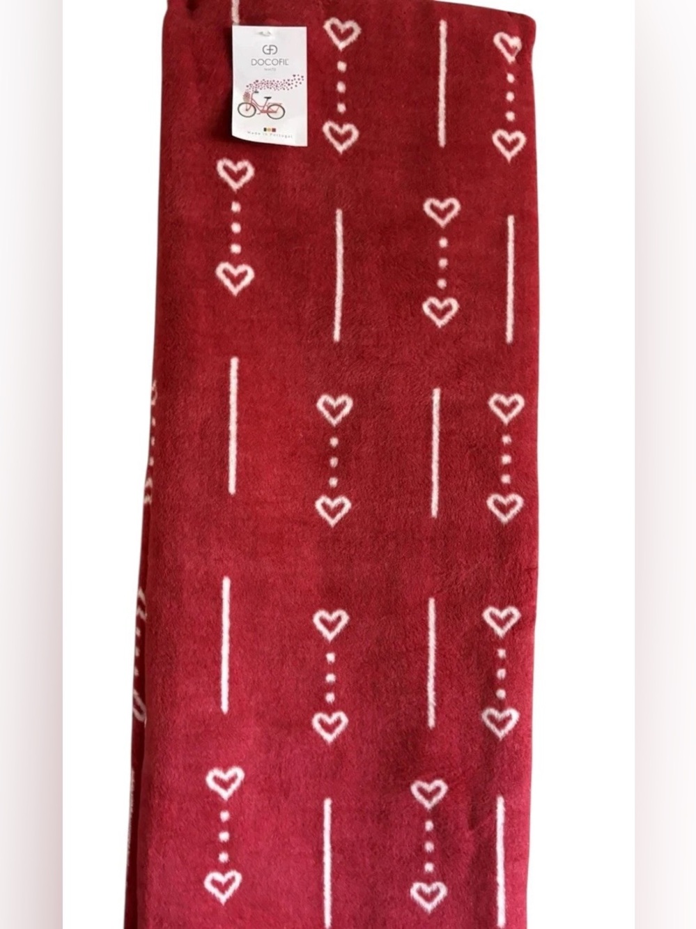 Red and White Valentine’s Heart Reversible Throw Blanket